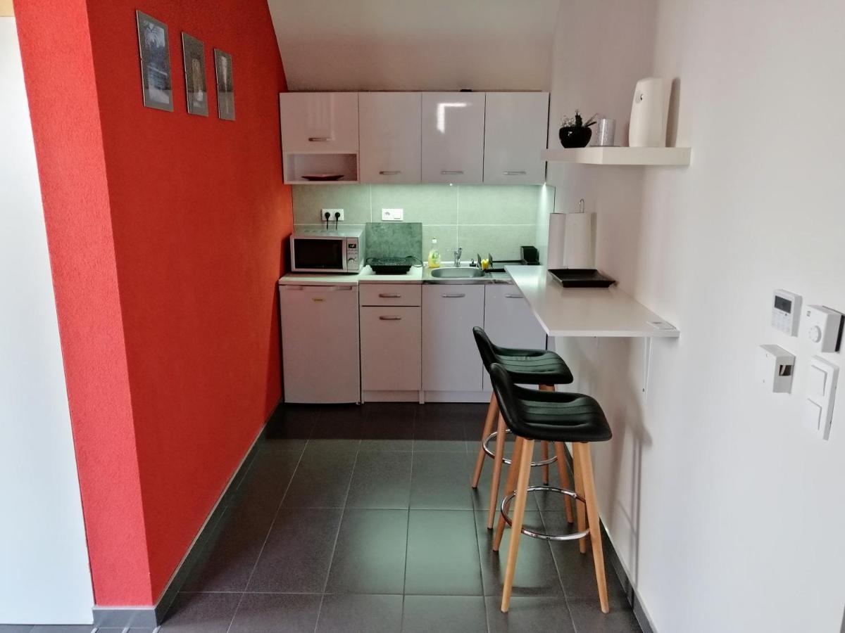 Szepsegpatika Apartman Sárospatak Exteriör bild